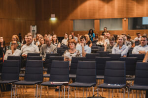 PA 8 Expert Forum THE GREEN DEAL – AS FINANCE AND BUSINESS OPPORTUNITY
