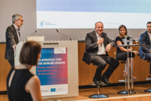 PA 8 Expert Forum THE GREEN DEAL – AS FINANCE AND BUSINESS OPPORTUNITY