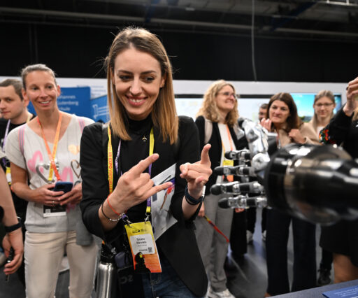 Exhibition Tour – Metaverse Congress, 08.May 2025