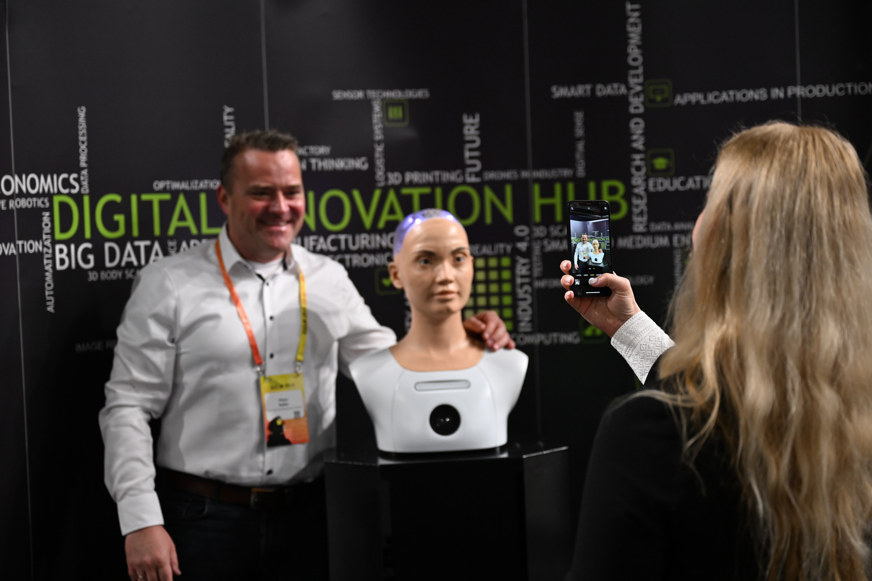Visit of Metaverse Congress and Exhibition on 8 May 2025